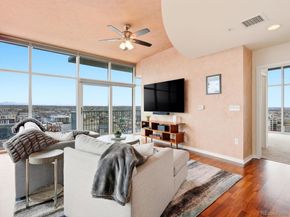 1700 Bassett Street 1916, Denver CO 80202