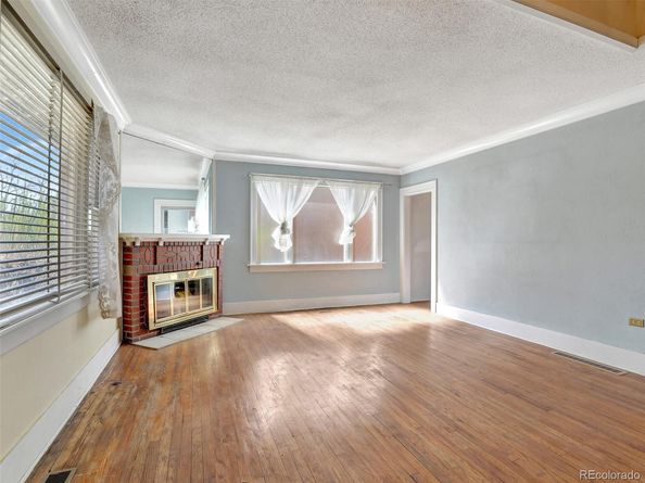 155 N Downing Street, Denver CO 80218