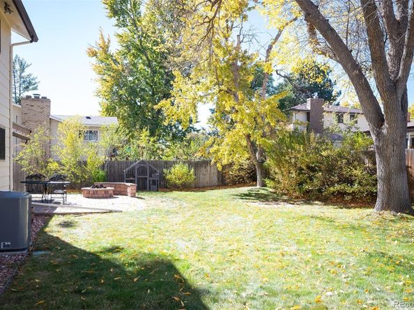 1633 S Holland Street, Lakewood CO 80232