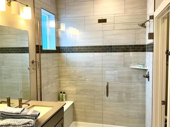 1571 W 68th Lane, Denver CO 80221