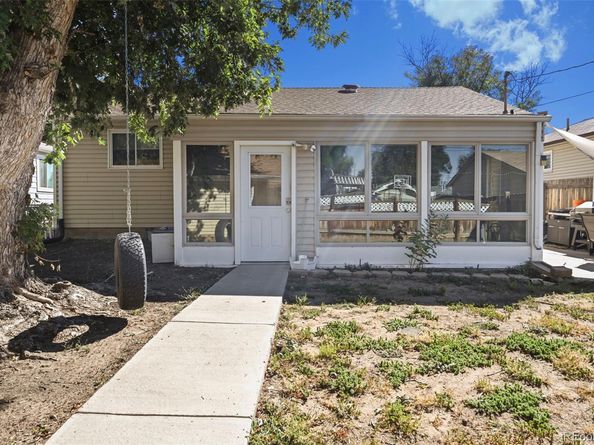 911 Hanover Street, Aurora CO 80010
