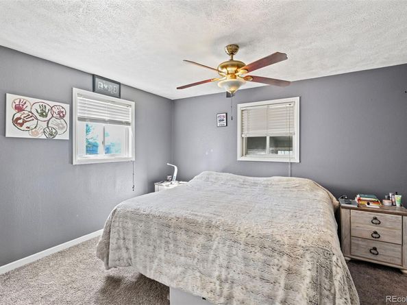 911 Hanover Street, Aurora CO 80010