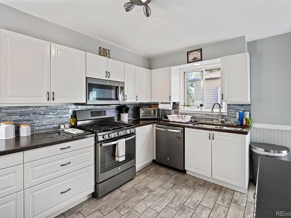 911 Hanover Street, Aurora CO 80010