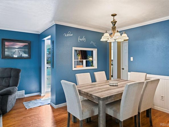 911 Hanover Street, Aurora CO 80010