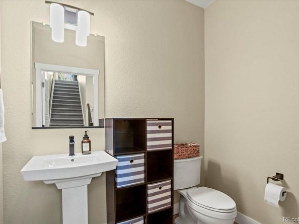 2225 S Poppy Street, Lakewood CO 80228