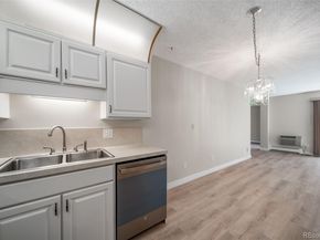 3082 S Wheeling Way 205, Aurora CO 80014