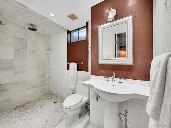 6550 E 6th Avenue Parkway, Denver CO 80220