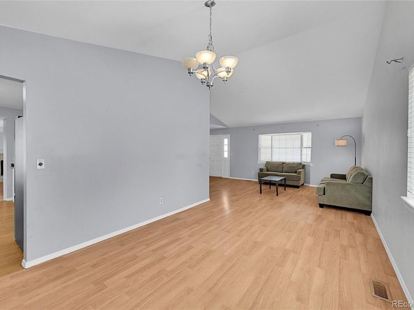 5255 S Waco Street, Centennial CO 80015