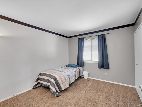 5255 S Waco Street, Centennial CO 80015