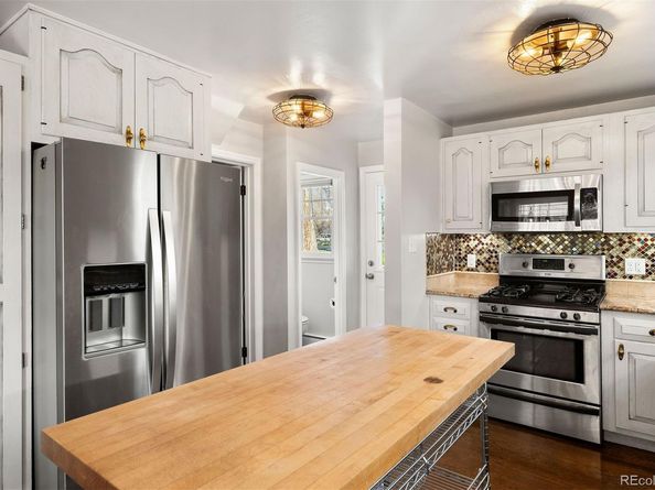 6990 W 9th Place, Lakewood CO 80214