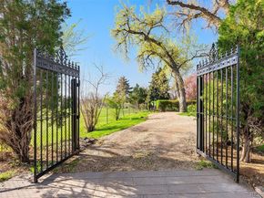 6990 W 9th Place, Lakewood CO 80214
