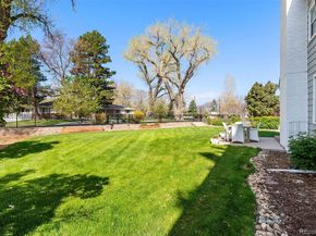 6990 W 9th Place, Lakewood CO 80214