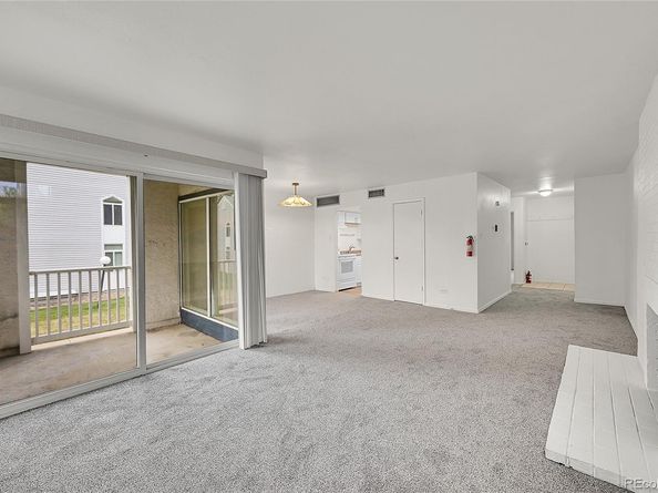 3371 S Monaco Parkway A, Denver CO 80222