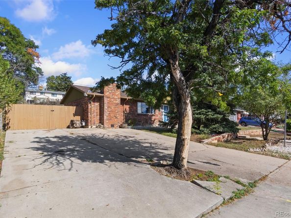 1014 Sable Boulevard, Aurora CO 80011
