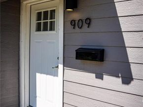 909 Meade Street, Denver CO 80204