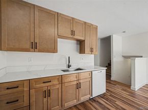 1800 S Mobile Street, Aurora CO 80017