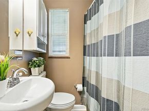 2461 Niagara Street, Denver CO 80207