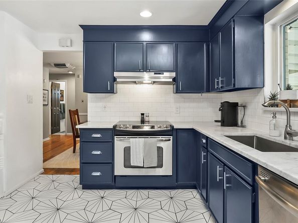 6009 Lee Street, Arvada CO 80004