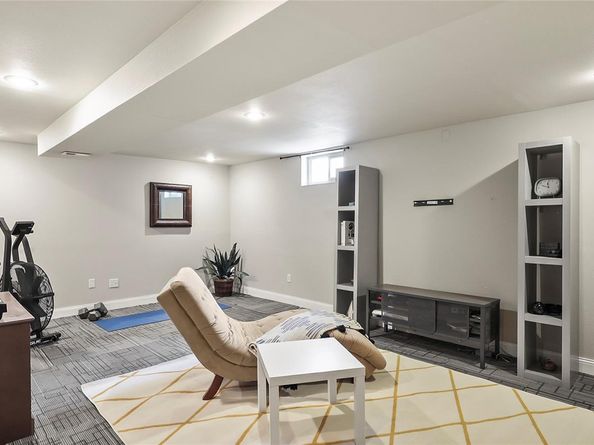 6009 Lee Street, Arvada CO 80004