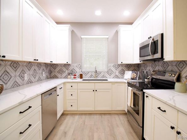 8338 S Independence Circle 107, Littleton CO 80128