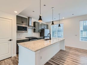1755 Peak Loop, Broomfield CO 80023