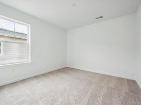 25070 E 42nd Avenue, Aurora CO 80019