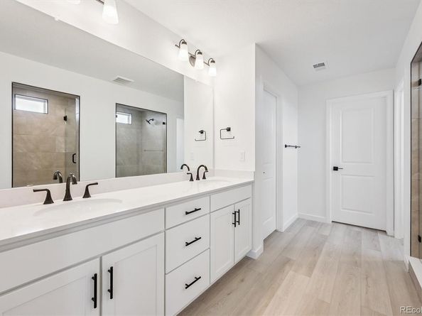 25070 E 42nd Avenue, Aurora CO 80019