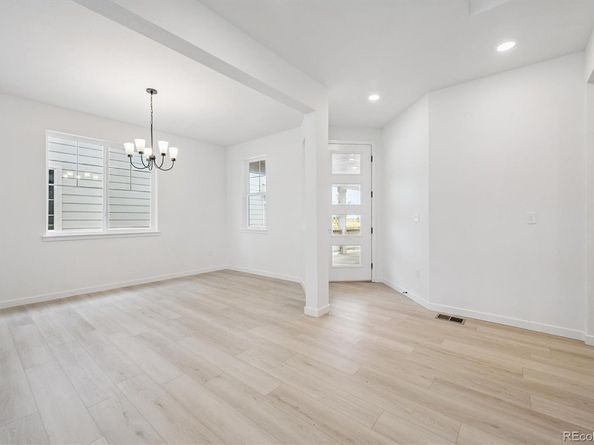 25070 E 42nd Avenue, Aurora CO 80019
