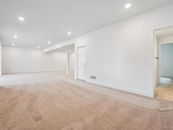 25070 E 42nd Avenue, Aurora CO 80019