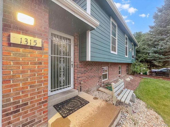 1315 S Zeno Way, Aurora CO 80017