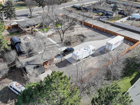1313 Laredo Street, Aurora CO 80011