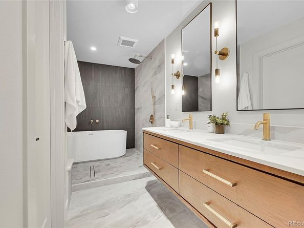 3736 S Hibiscus Way, Denver CO 80237
