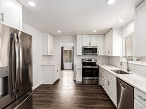 Undisclosed Address #5498813, Aurora CO 80014