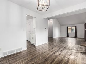 Undisclosed Address #5498813, Aurora CO 80014