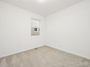 413 Overbrook Lane, Longmont CO 80504