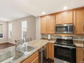 7213 S Laredo Street 112, Aurora CO 80016