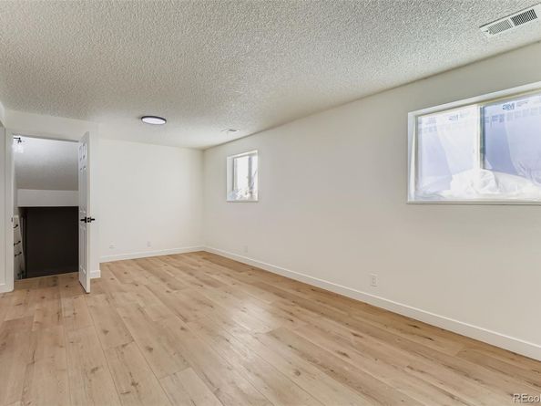 5222 Tucson Way, Denver CO 80239