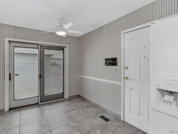 8040 E Dartmouth Avenue 16, Denver CO 80231