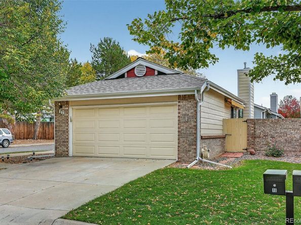 8040 E Dartmouth Avenue 16, Denver CO 80231