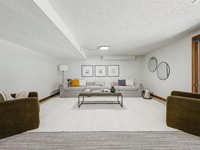 Undisclosed Address #5826773, Longmont CO 80501