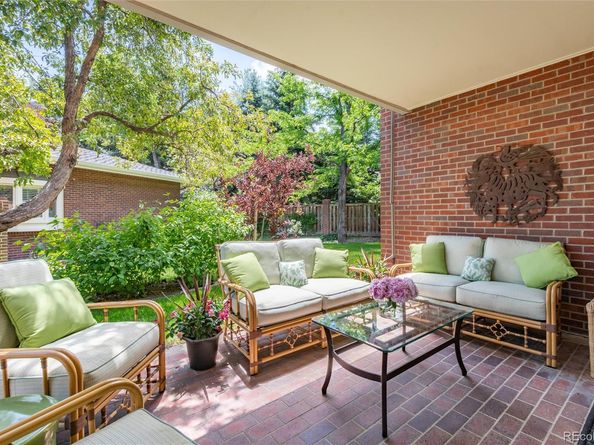 2552 E Alameda Avenue 16, Denver CO 80209