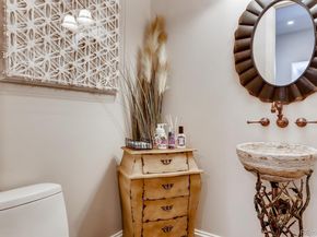 6963 S Espana Way, Aurora CO 80016