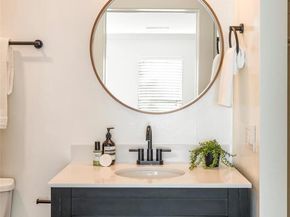 805 E 7th Avenue 1, Denver CO 80218
