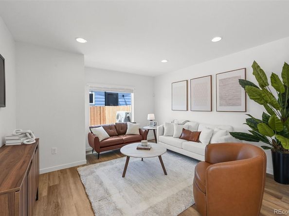 9011 E 14th Street, Aurora CO 80010