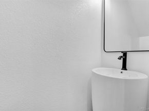 Undisclosed Address #5975363, Wheat Ridge CO 80033