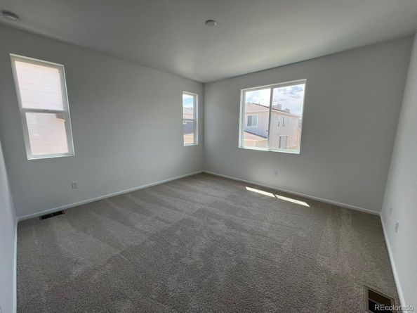 6601 N Netherland Street, Aurora CO 80019