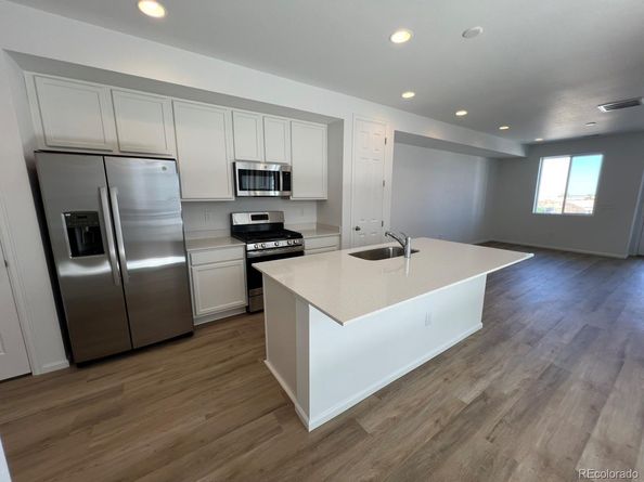 6601 N Netherland Street, Aurora CO 80019