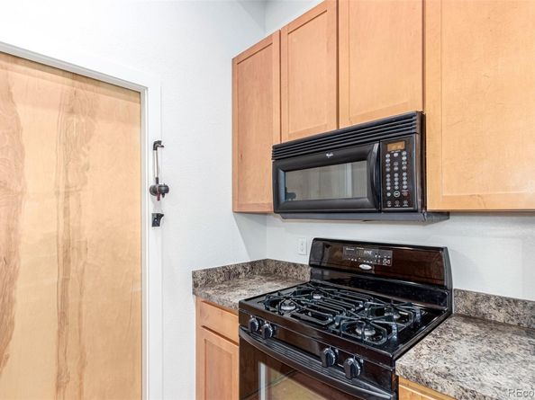 7700 E 29th Avenue 405, Denver CO 80238