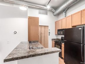 7700 E 29th Avenue 405, Denver CO 80238