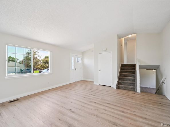 1687 Ensenada Way, Aurora CO 80011